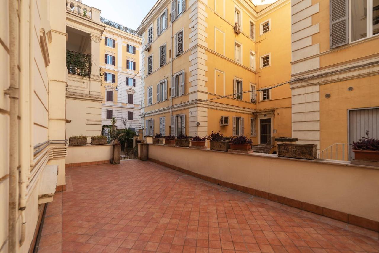 Residence Borgognoni Apartments Rom Exteriör bild